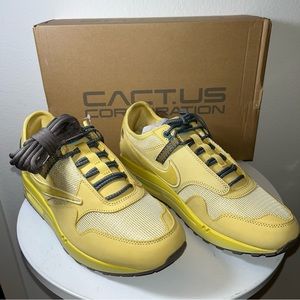 Brand new Nike Air Max 1 Travis Scott Saturn Gold Cactus Jack Men’s Size 11